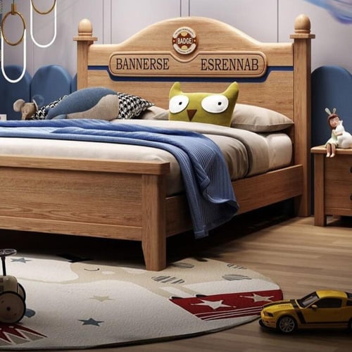 سرير أطفال عصري من الخشب الصلب – تصميم بسيط بذكاء...