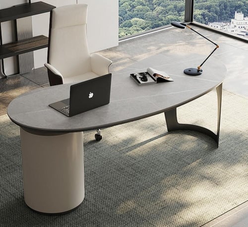 مكتب فاخر بتشطيب تايتانيوم راقٍ وأنيق