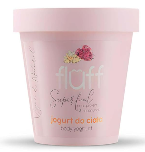 يوغرت الجسم فلاف بالتوت واللوز