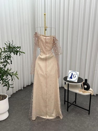 نيلوفر.الخامه باربي على تل شك يدوي