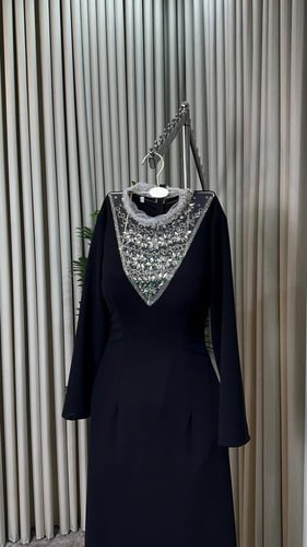 أميرة. الخامه كريب استرتش تطريز راقي