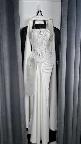 احلام.الخامه باربي على شك يدوي