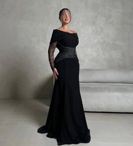 فستان اسماء