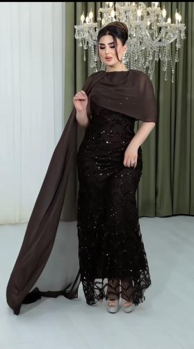 نوره. فستان أنيق يبرز جمالك بكل هدوء وفخامة تصميم...