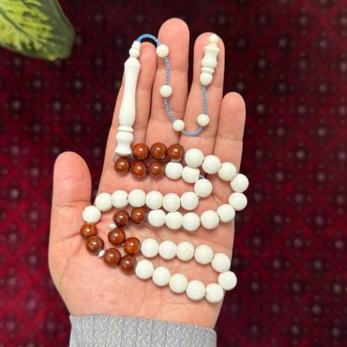 مسباح عظم جمل مع كوك