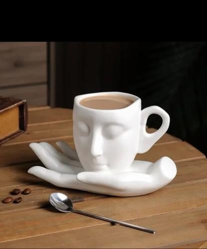 كوب قهوة من السيراميك