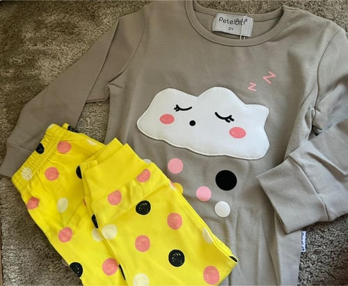 بجامة نوم الغيمة