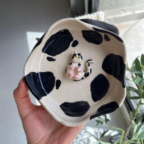 وعاء البقره للإكسسوارات -وعاء شرب للقطط