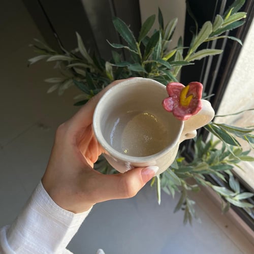 كوب تستاهلي تتحبي بجد