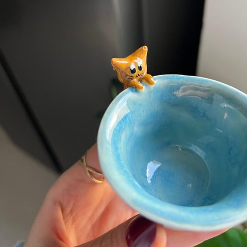 كوب قهوة سعودية -اسبريسو - او حامل للوسك يصمَّم حس...