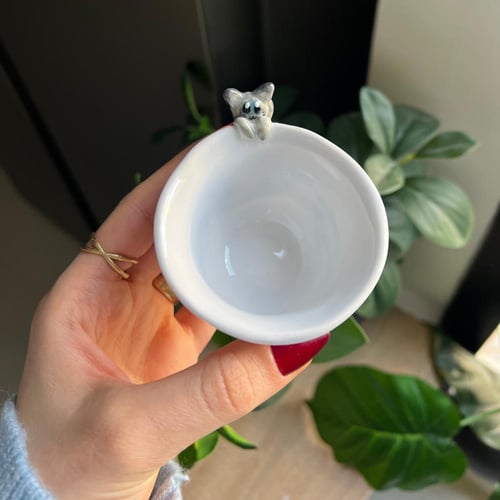 كوب قهوة سعودية -اسبريسو - او حامل للوسك يصمَّم حس...