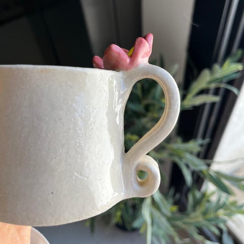 كوب تستاهلي تتحبي بجد