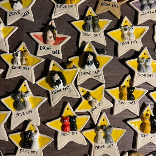 تعليقة سيارة ( شحن فوري )