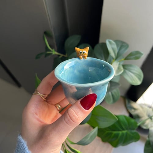 كوب قهوة سعودية -اسبريسو - او حامل للوسك يصمَّم حس...