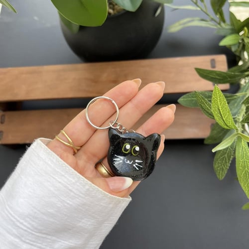 تعليقة حجر التوتر (ستاندر - سلسال- ميدالية مفاتيح)...