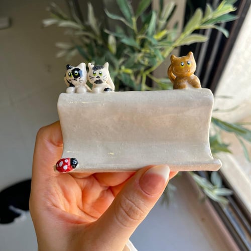 تخصيص ستاند جوال يمكن اضافة 3 شخصيات