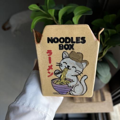 Noodles box