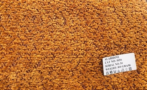 كرسي استرخاء من القماش البوكليه الفاخر