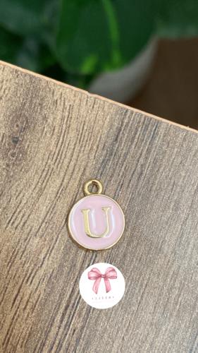 حرف وردي ذهبي