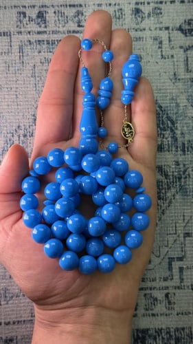 مسباح بولنق أزرق – لمسة هدوء وأناقة لا تُقاوم