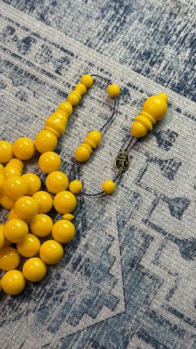 مسباح بولنق أصفر – طاقة وأناقة تليق بك