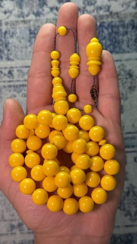 مسباح بولنق أصفر – طاقة وأناقة تليق بك