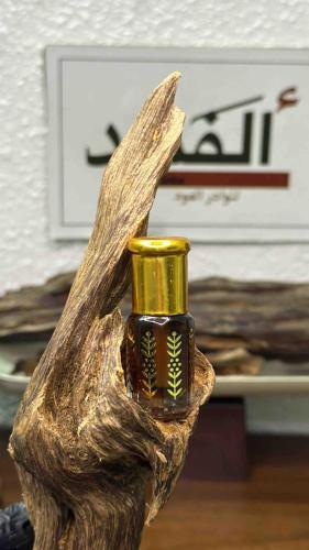 دهن عود كمبودي حدود مالييزي خاص