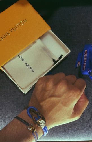 LV bracelet تسليم فوري