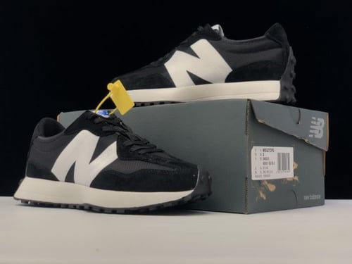 New Balance 327 Black