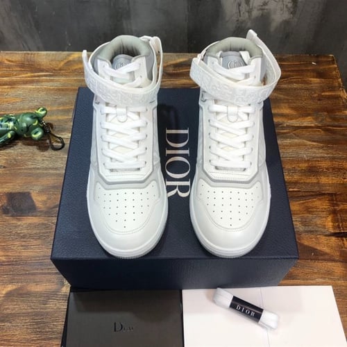 Dior high Sneakers B27