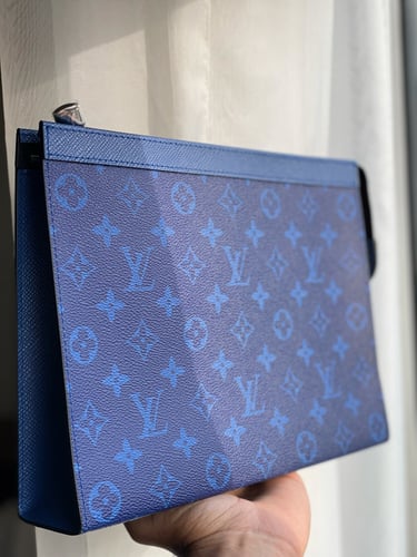 باوتش LV Pouch