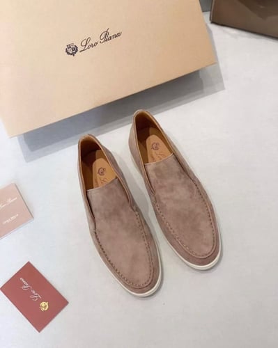 Loro Piana open walk ankel