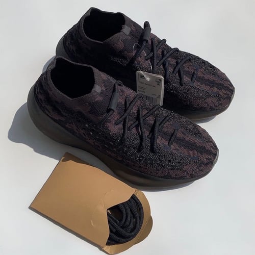 Adidas Yeezy Boost 380 Onyx Non Reflectiveتسليم فو...