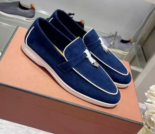 Loro Piana summer charms for women’s