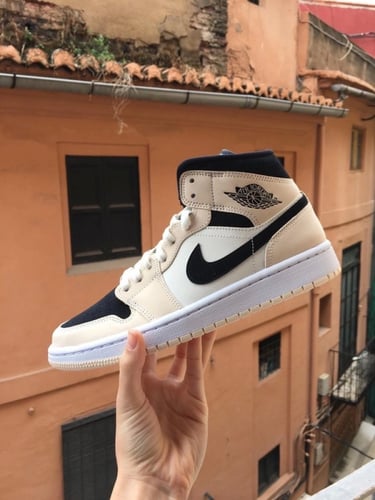 Air Jordan 1 Mid “Beige