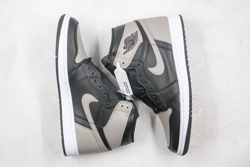 Nike Air Jordan 1 Retro High OG shadow black