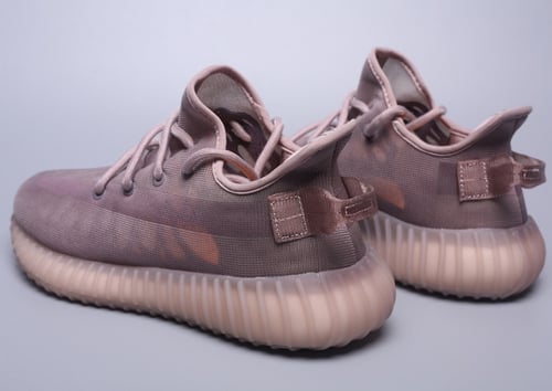 تسليم فوري mist Adidas Yeezy Boost 350 V2 Mono