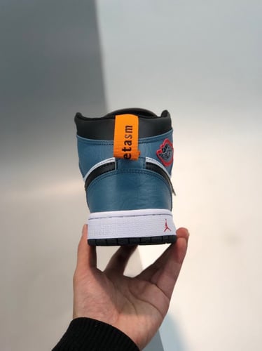 Facetasm x Air Jordan 1 Mid Fearless