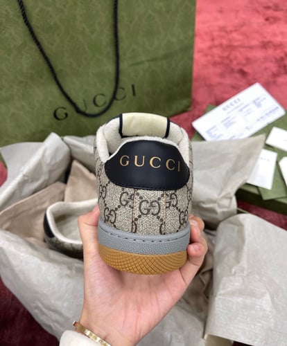 Gucci Sneakers