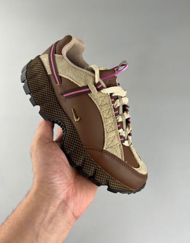 Nike Air Humara x Jacquemus LX