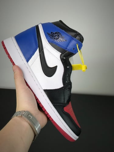 Air Jordan 1 High OG “ top3”