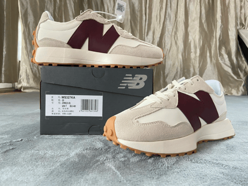 New Balance 327 burgundy