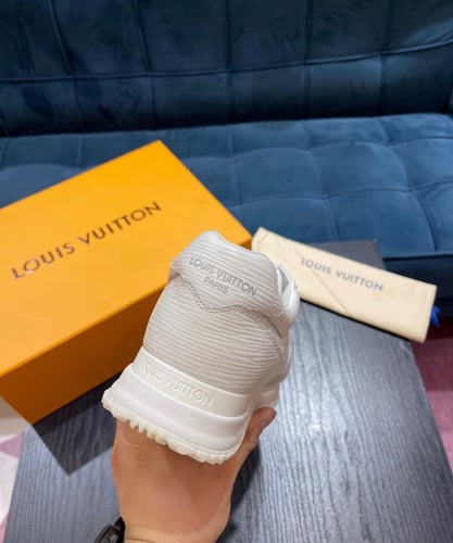 LV Sneakers