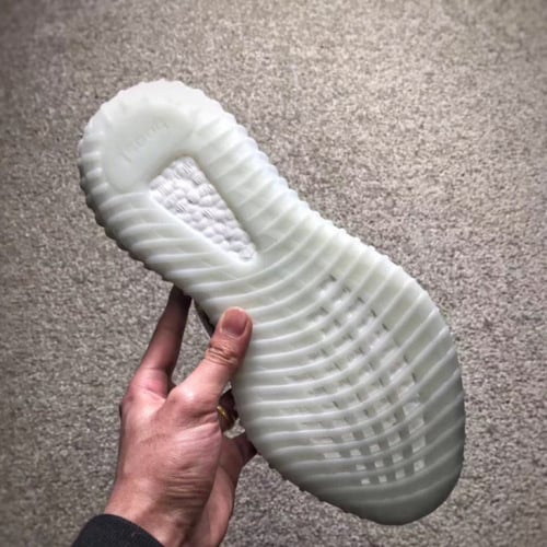 Adidas Yeezy Boost 350 V2 Blue Tint تسليم فىوري