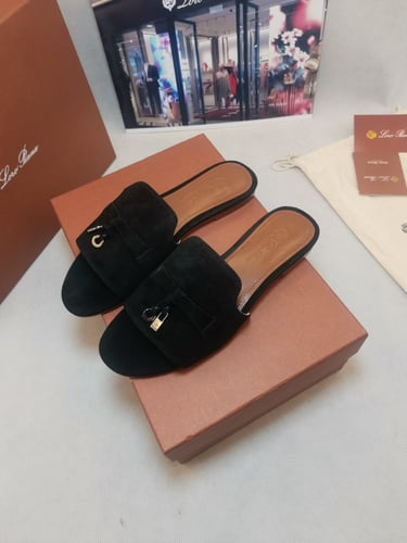 Loro Piana Summer charms Sandals