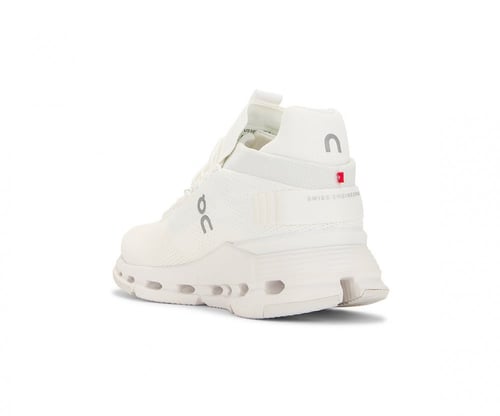 حذاء اون راننج On Running Cloudnova