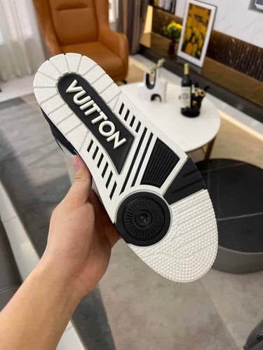 LV Sneakers