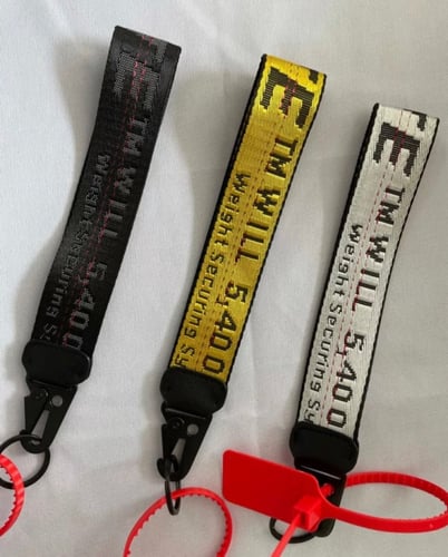 ميدالية مفاتيح Off white Keychain