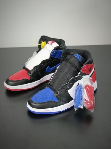 Air Jordan 1 High OG “ top3”