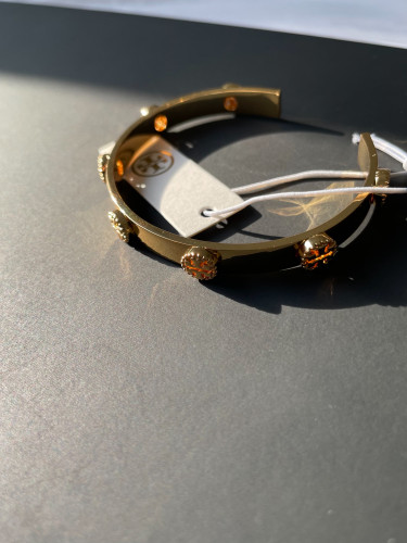 Tory Burch bracelet gold تسليم فوري